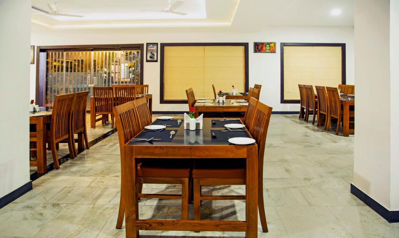 Hotel Treebo Kumily Gate Thekkady, Periyar National Park Exteriér fotografie